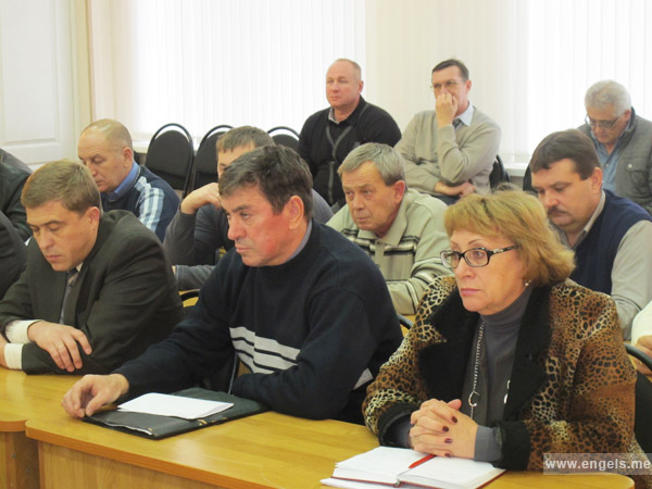 Олег Тополь и Роман Бусаргин неудовлетворенны работой управляющих организаций