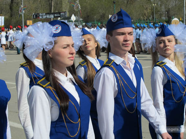 Среди почетных гостей смотра-конкурса юнармейских отрядов – Глава Энгельсского муниципального района Дмитрий Лобанов